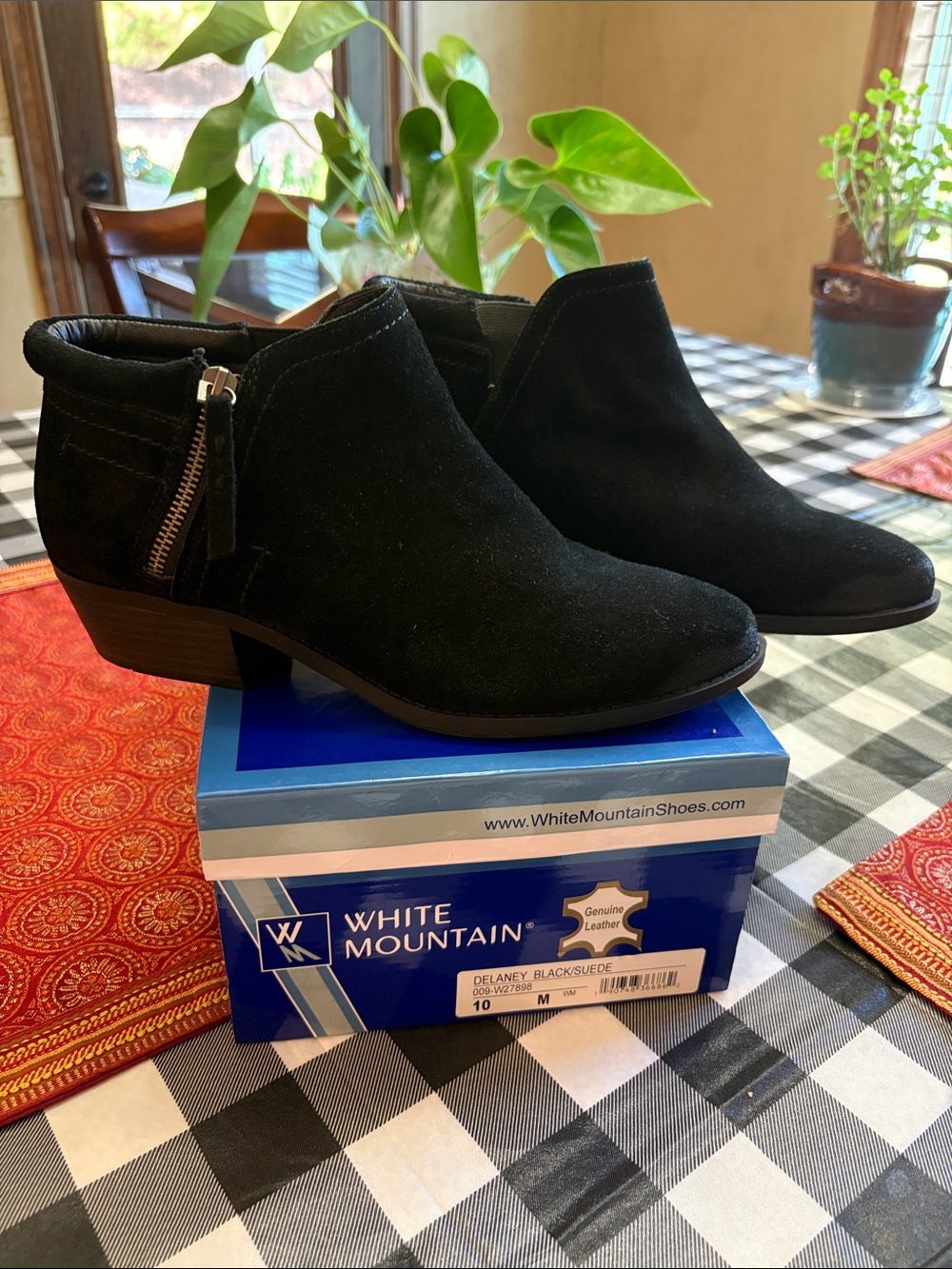 White Mountain Black Suede Ankle Booties with Side Zipper